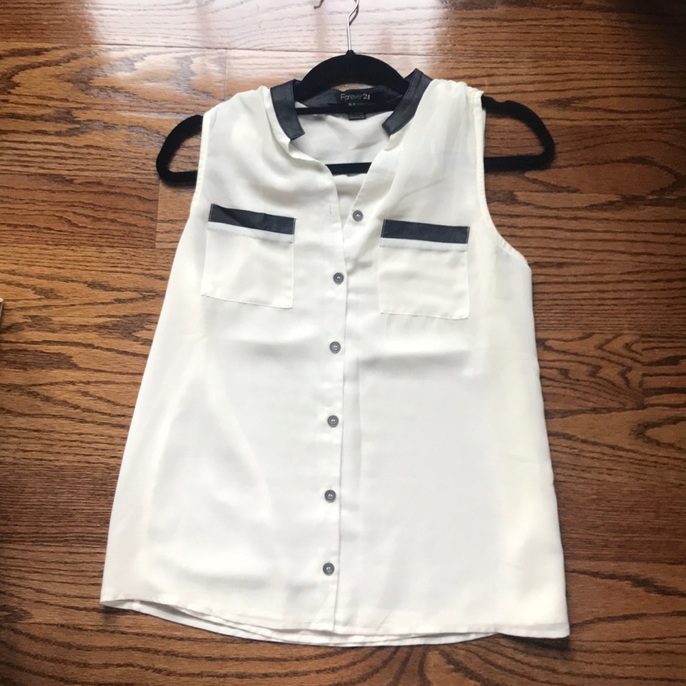 White top with leather trims